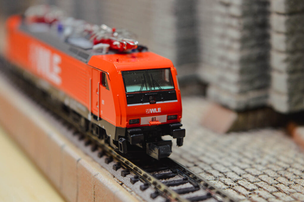 Hobbytrain H2920 BR189 801 4 2