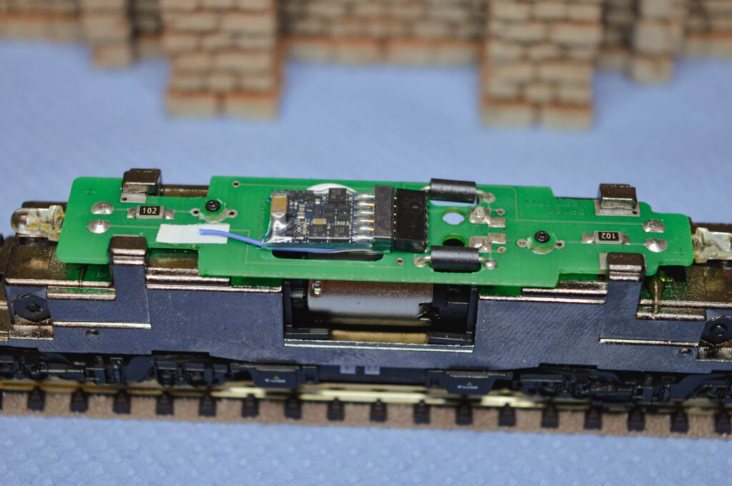 Hobbytrain H2920 BR189 801 4 8