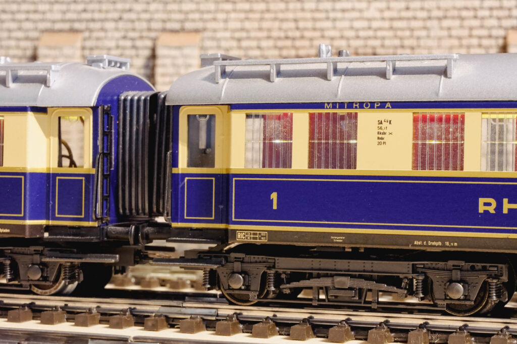 Maerklin 4228 Wagenset Rheingold DRG 3