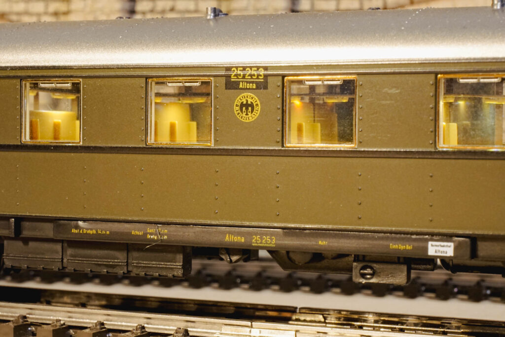 Maerklin 42751 Wagenset Schnellzug DRG 7