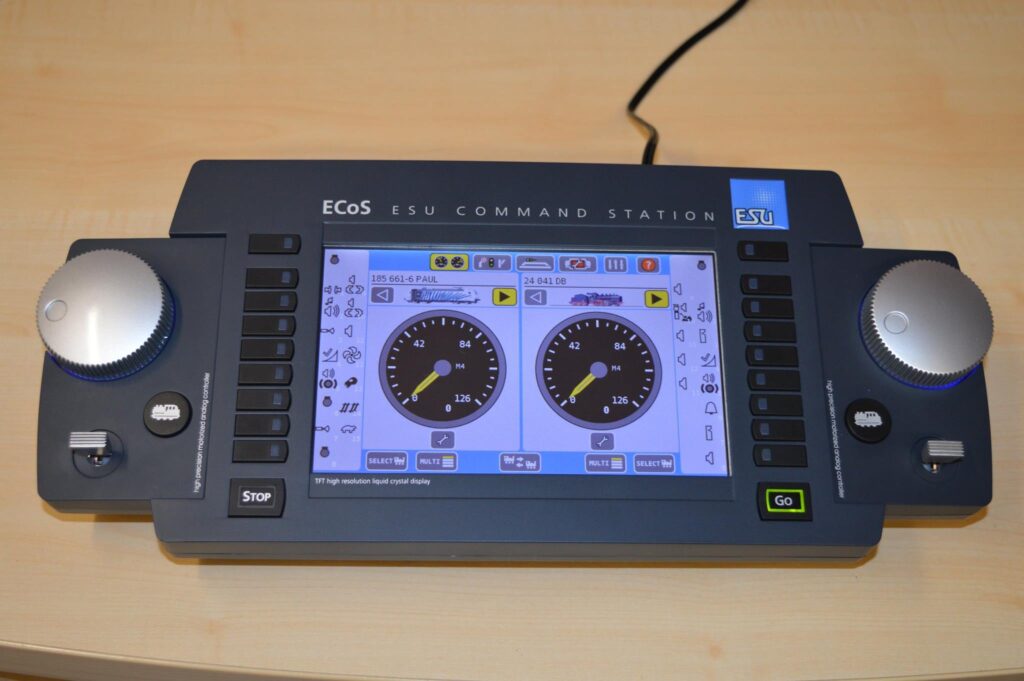 ESU ECoS 50200 10