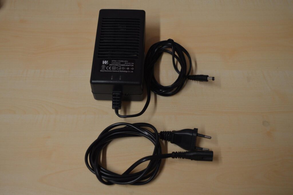 ESU ECoS 50200 12