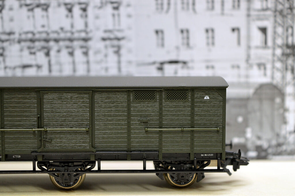Maerklin-46085-37