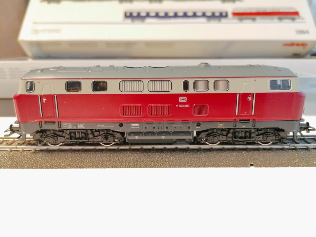 Umbau Maerklin 2864 V160 003 1