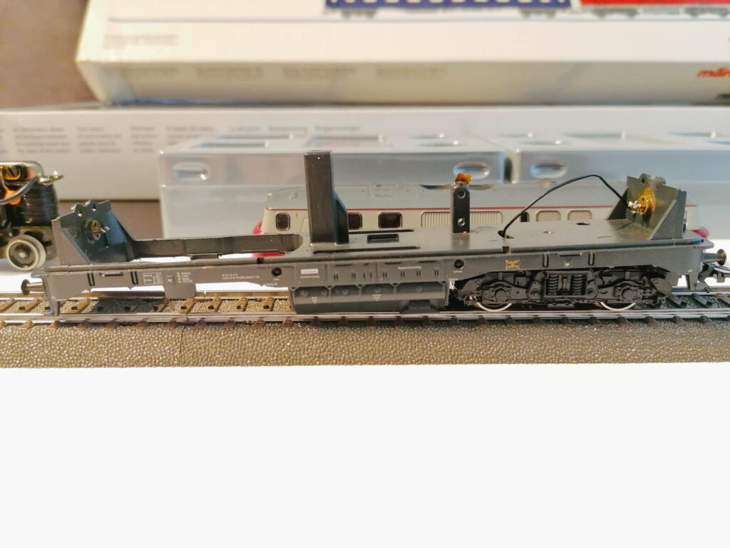 Umbau Maerklin 2864 V160 003 16