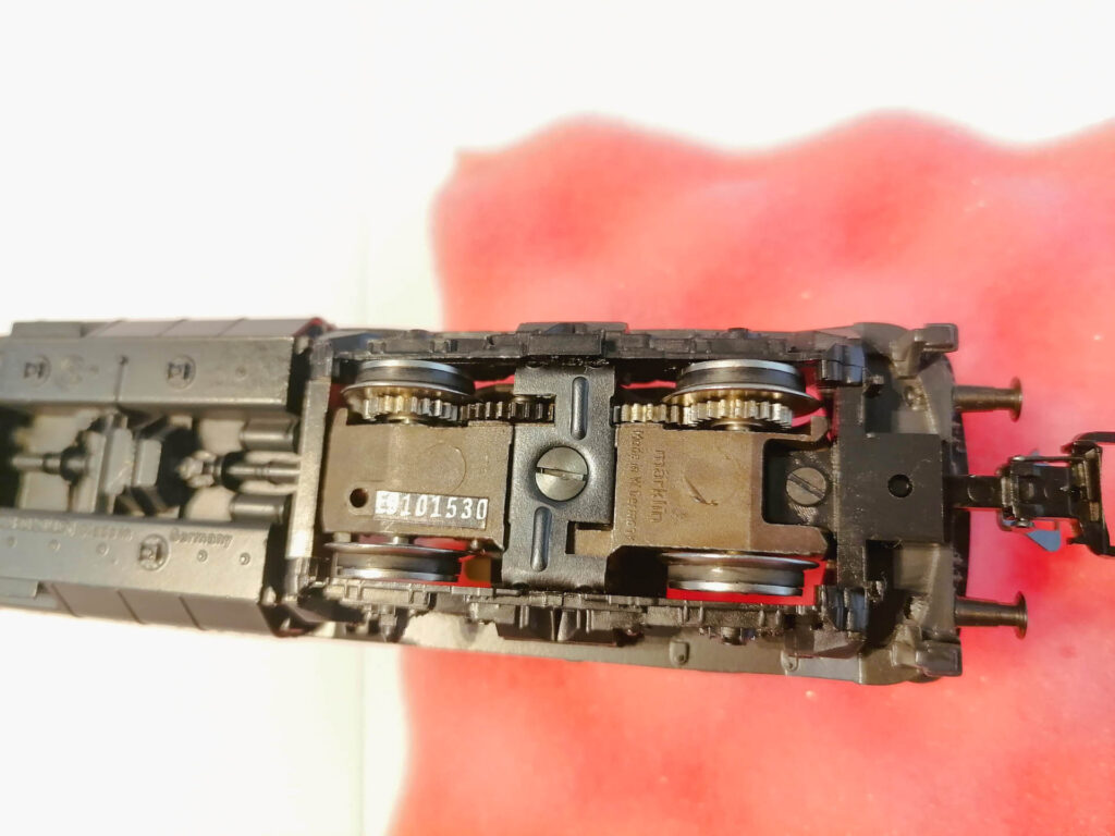 Umbau Maerklin 2864 V160 003 33