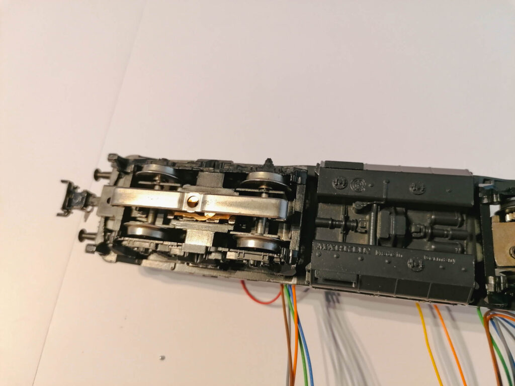 Umbau Maerklin 2864 V160 003 45