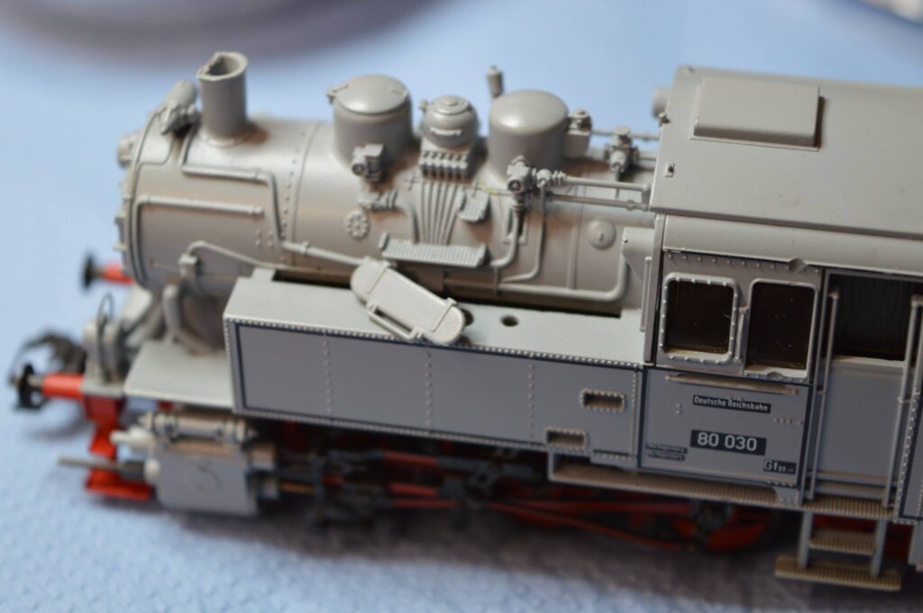 Umbau Maerklin 33043 BR80 003 2
