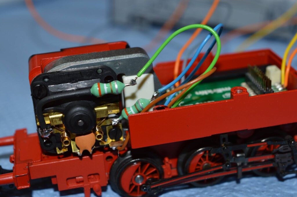 Umbau Maerklin 33043 BR80 003 22
