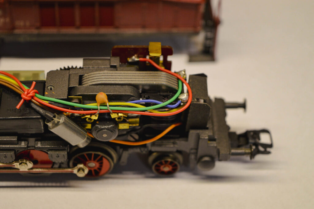 Umbau Maerklin 3457 BR160 3