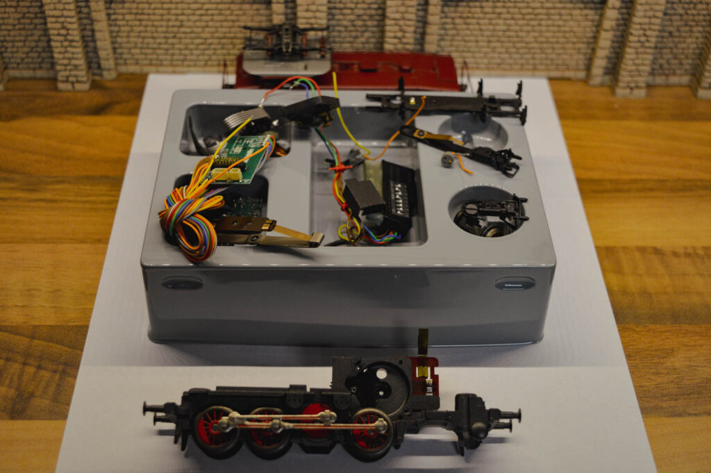 Umbau Maerklin 3457 BR160 4