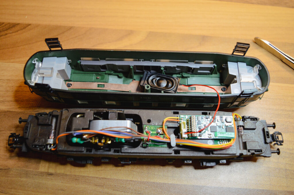Umbau Maerklin 3767 BR 118 034 8 16