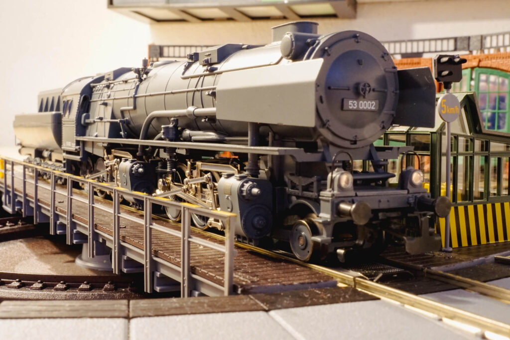 Umbau Maerklin 3701 BR53 0002 3