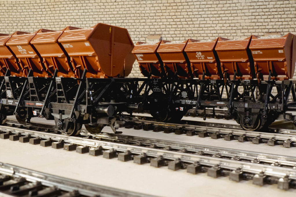Maerklin 46350 Muldenkippwagen Set 4