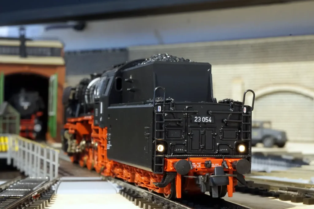 Roco 69225 BR23 054 DB (4)