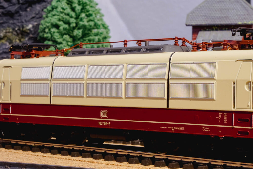 Maerklin 3357 103 105 9 DB 4