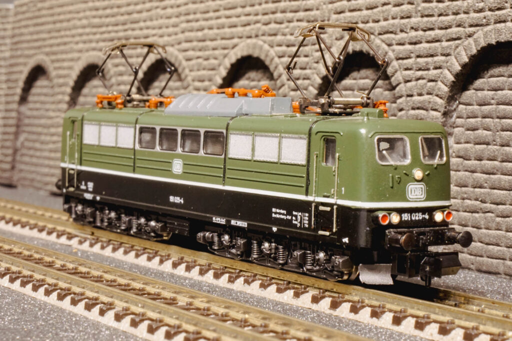 Minitrix 51 2056 00 BR151 025 4 DB 1