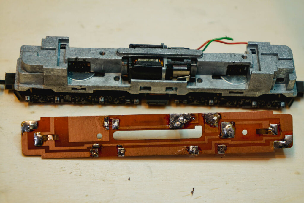 Umbau Minitrix 51 2056 00 BR151 025 4 DB 5