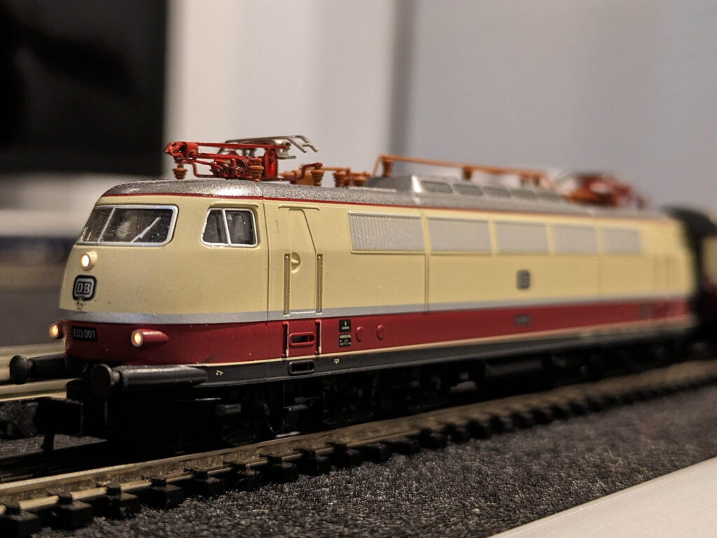 Arnold 82372 E03 001 DB 3