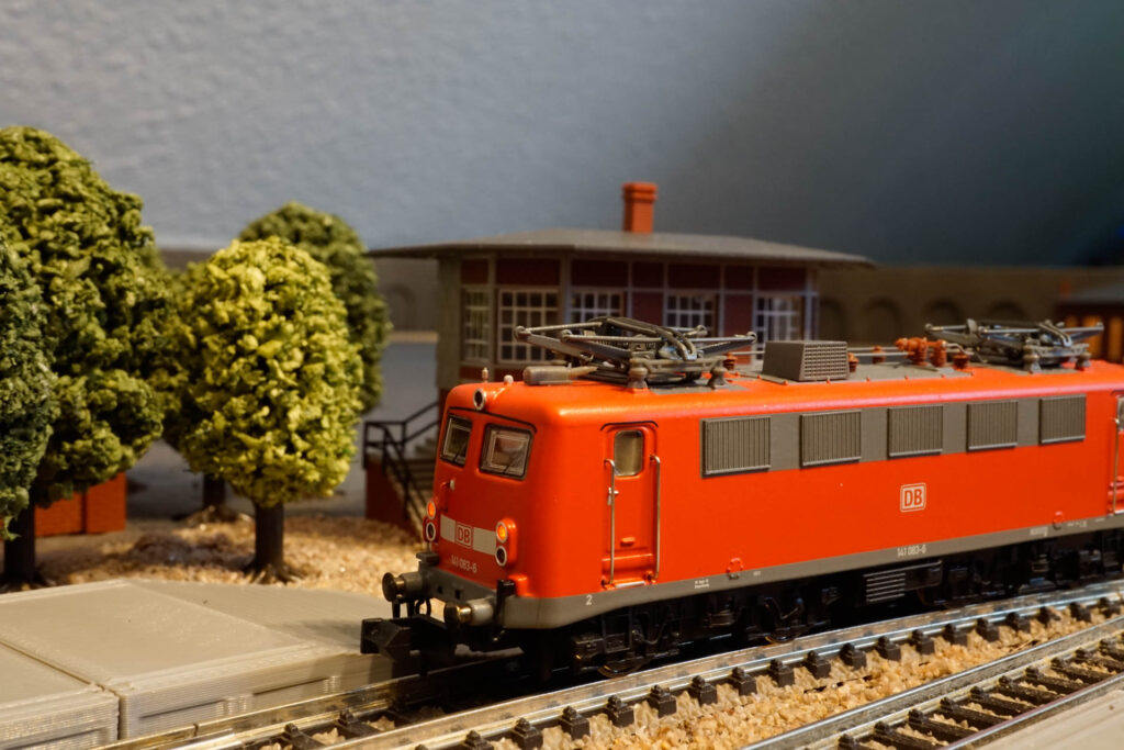 Minitrix 16142 BR141 083 6 DB 5