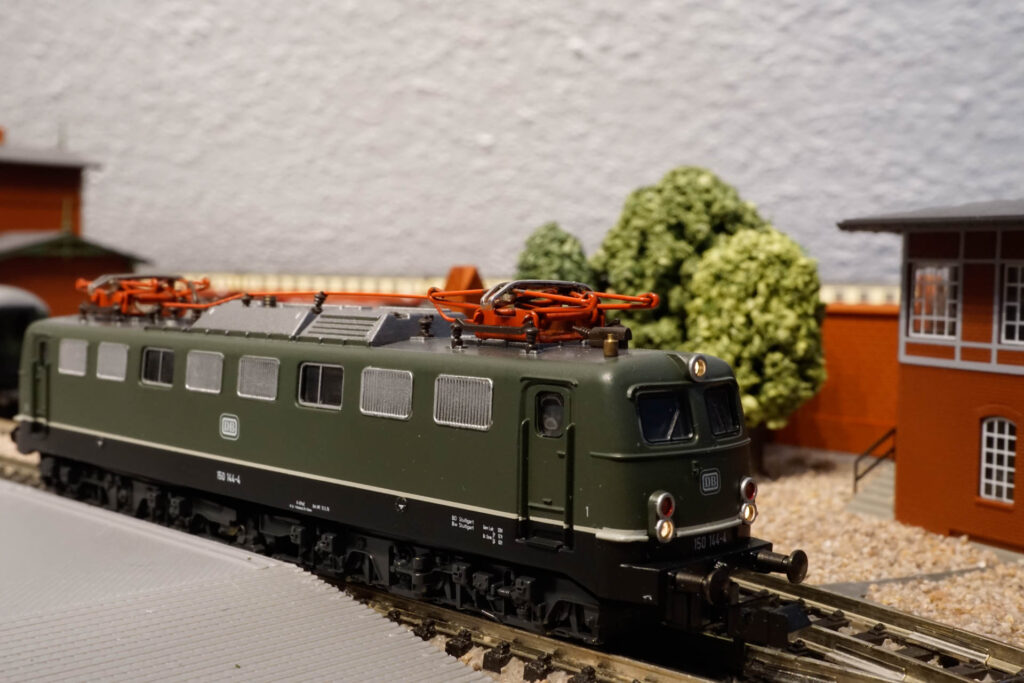 Roco 23245 BR150 144 4 DB 1