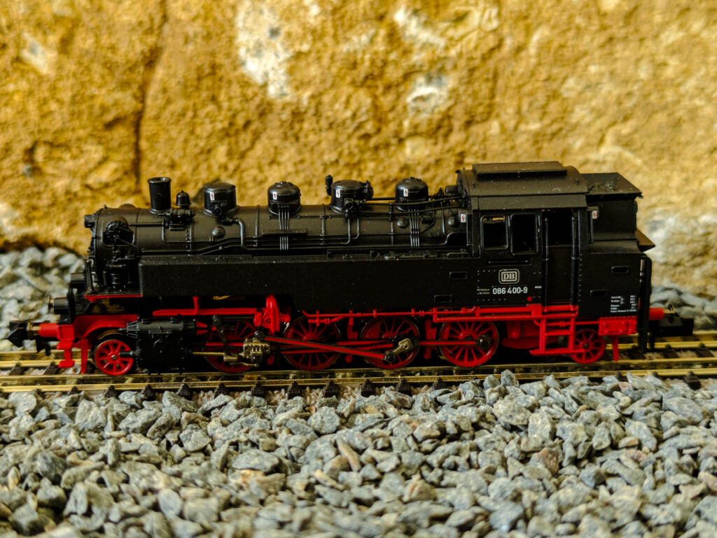 Fleischmann 708604 BR086 400-9 DB (2)