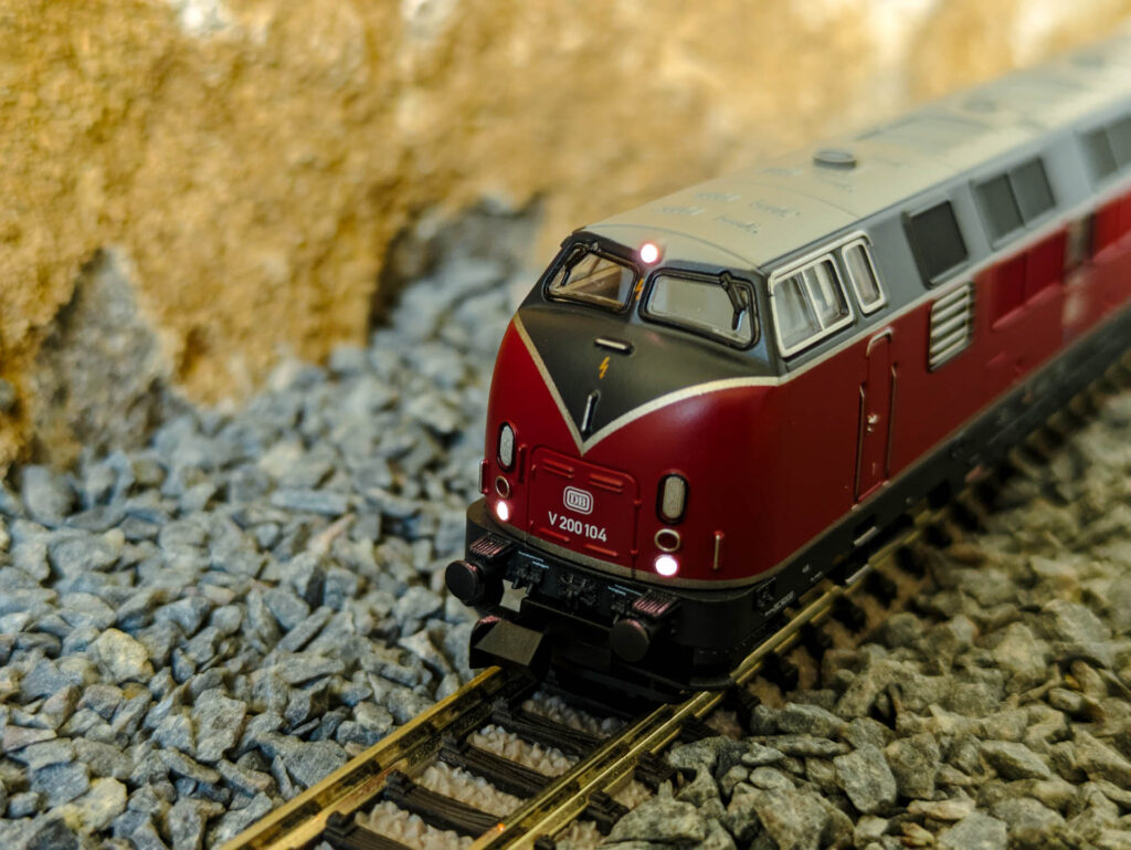 Piko 40502-3 V200 104 DB (1)