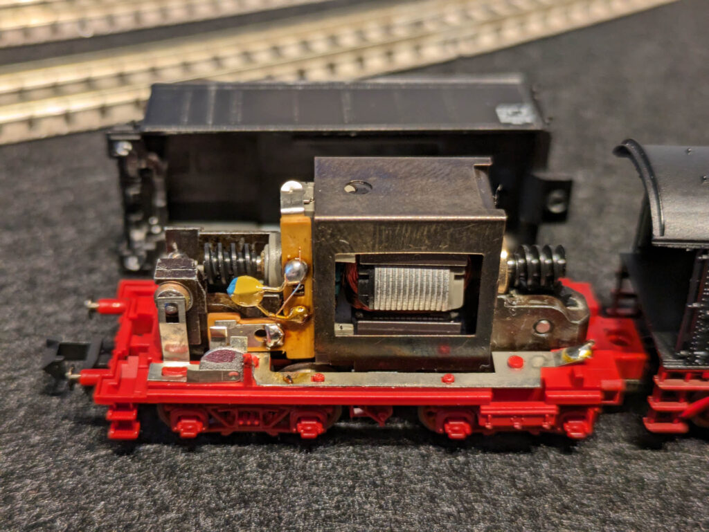 Umbau Fleischmann 7139 BR39 204 DRG (1)