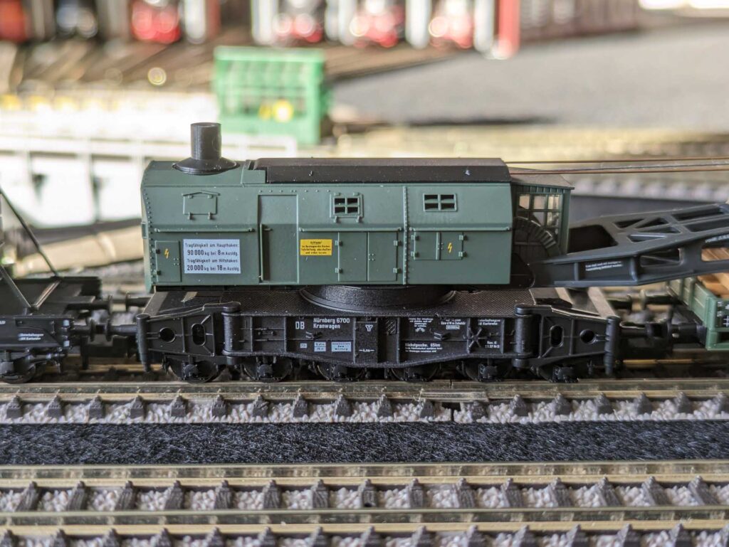 Fleischmann 8599 90 Tonnen Kranzug (3)