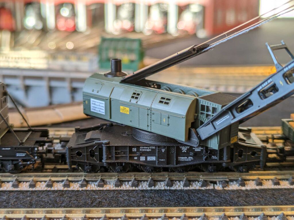 Fleischmann 8599 90 Tonnen Kranzug (6)