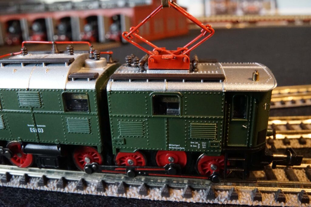 Roco 23231 E91 03 DB (2)