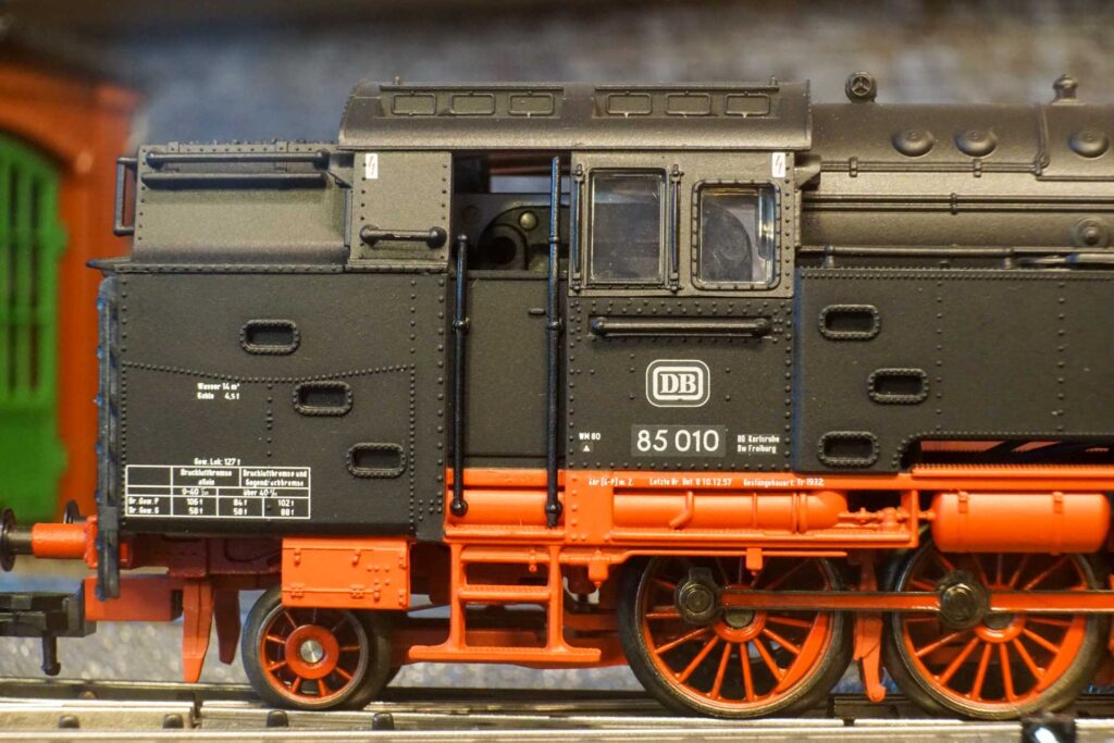 Märklin 29840 BR 85 010 DB (4)