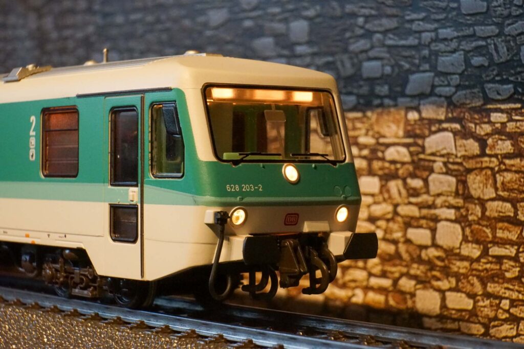 Märklin 3576 BR 628 203-2 DB (2)