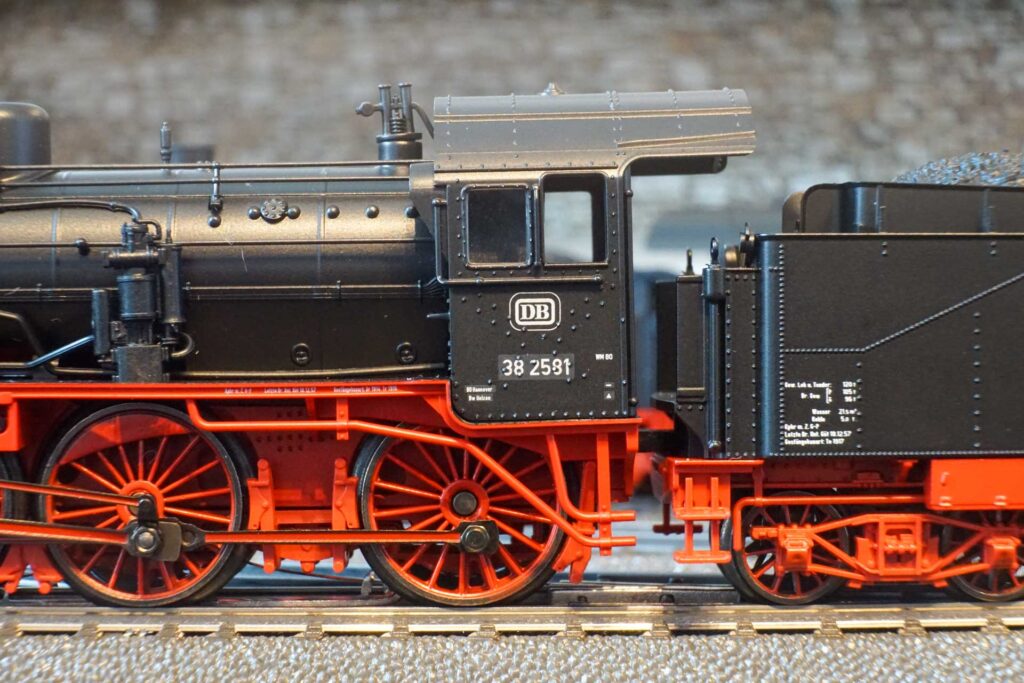 Märklin 37030 BR 38 2581 DB (9)