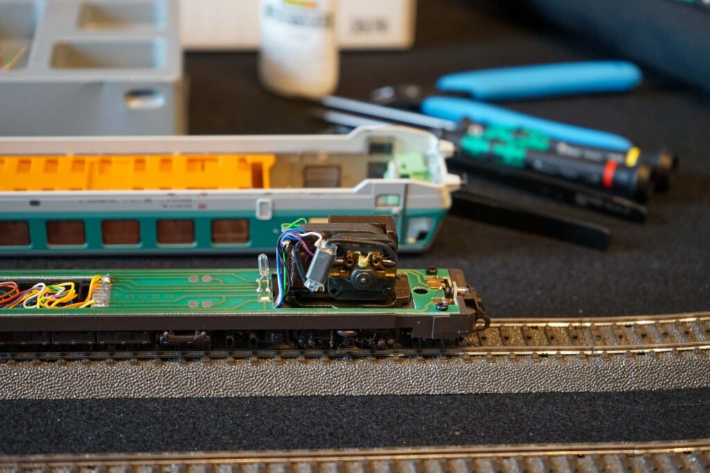 Umbau Märklin 3576 BR 628 203-2 DB (10)