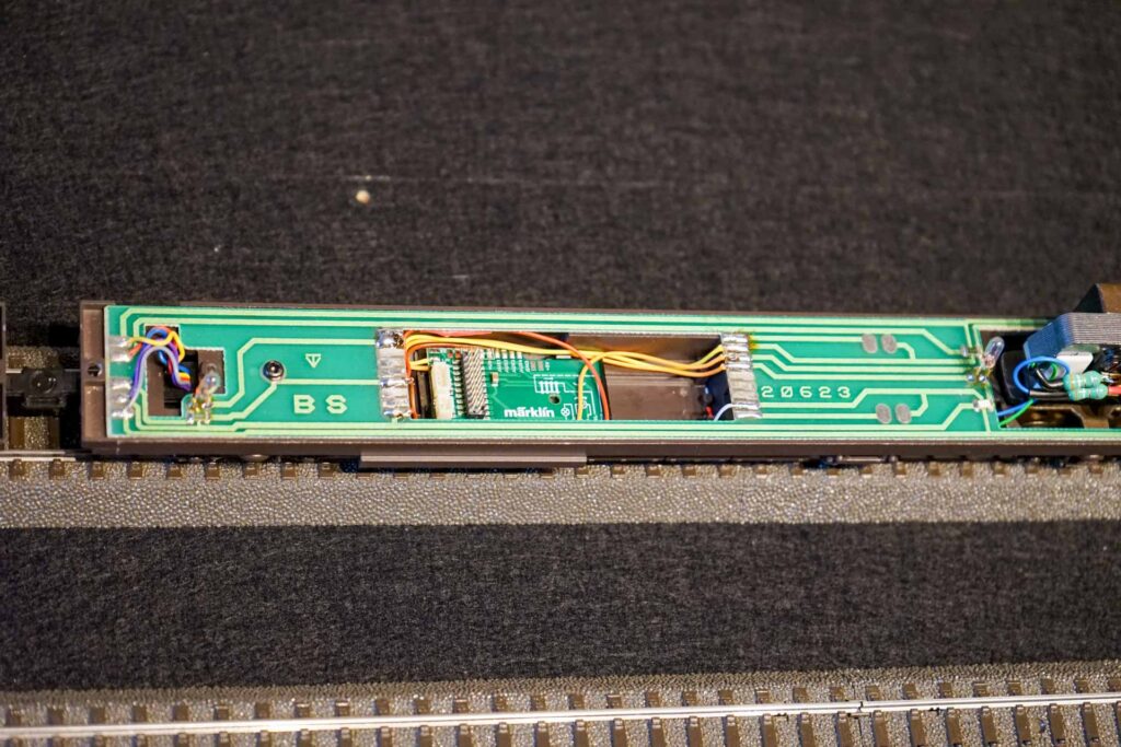 Umbau Märklin 3576 BR 628 203-2 DB (23)