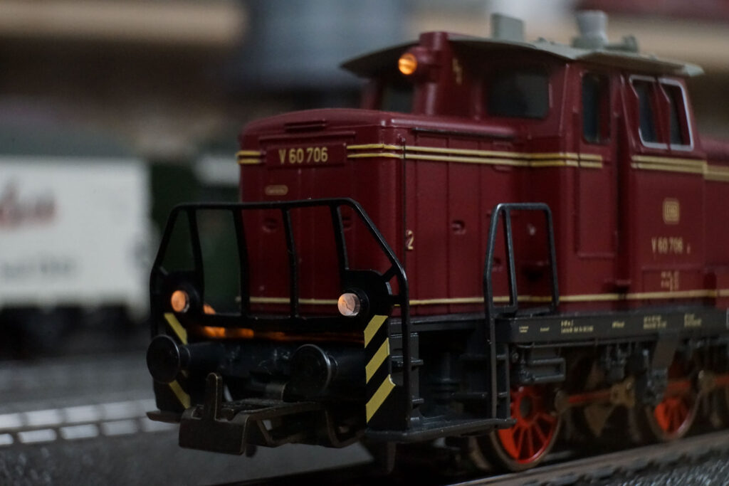 Märklin 37650 V60 706 DB (5)