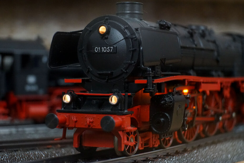 Märklin 39103 BR 01 1057 DB (1)