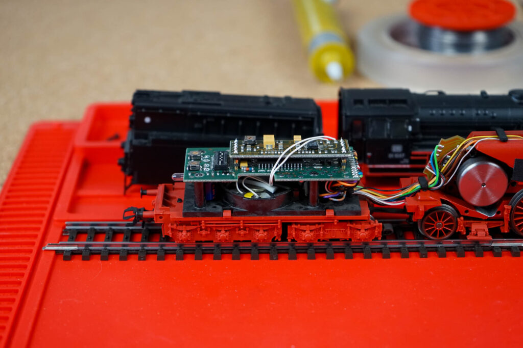 Umbau Märklin 39103 BR 01 1057 DB (5)