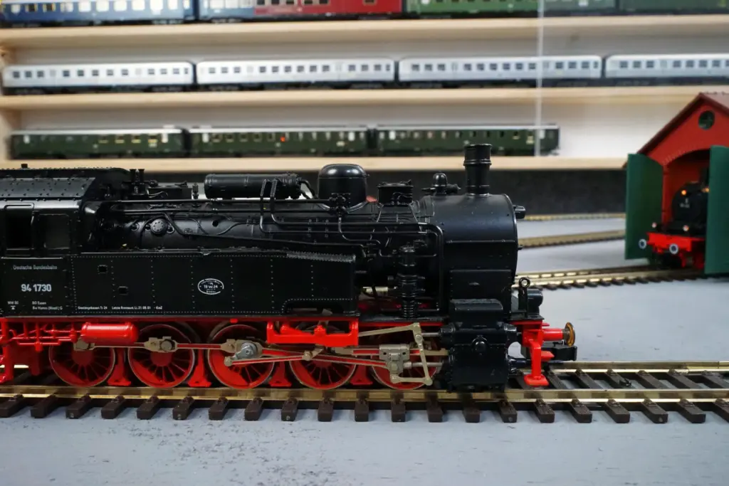 Fleischmann DC 4094 DB 94 1730 (5)