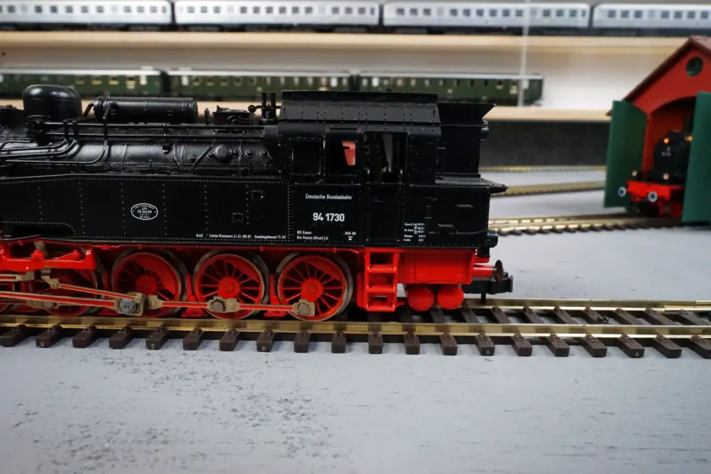 Fleischmann DC 4094 DB 94 1730 (8)
