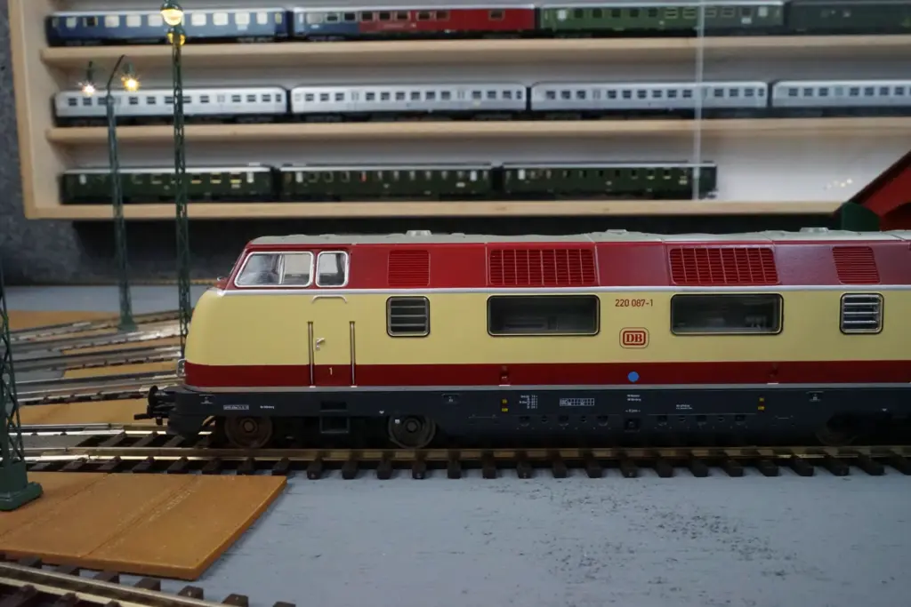 Piko DC 59712 DB 220 087-1 (11)