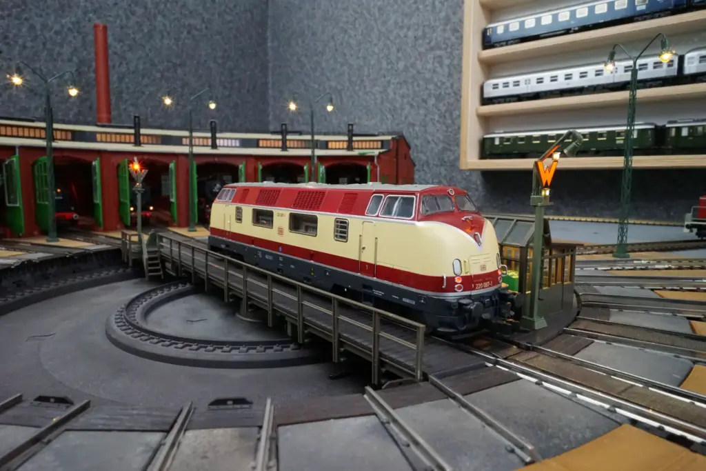 Piko DC 59712 DB 220 087-1 (2)