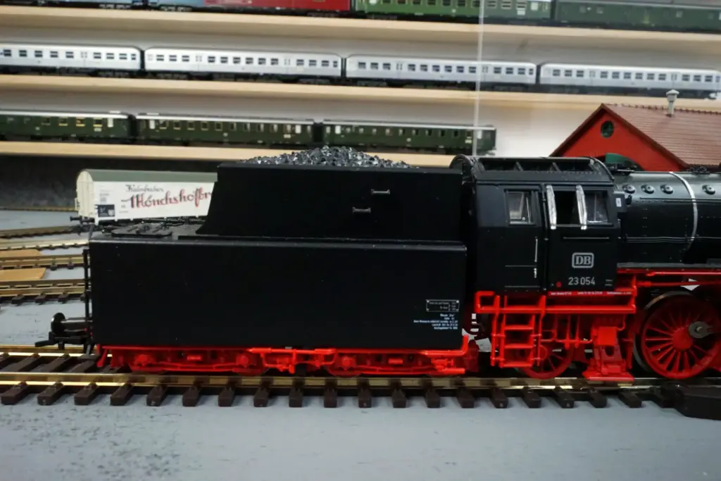 Roco DC 63225 DB 23 054 (7)